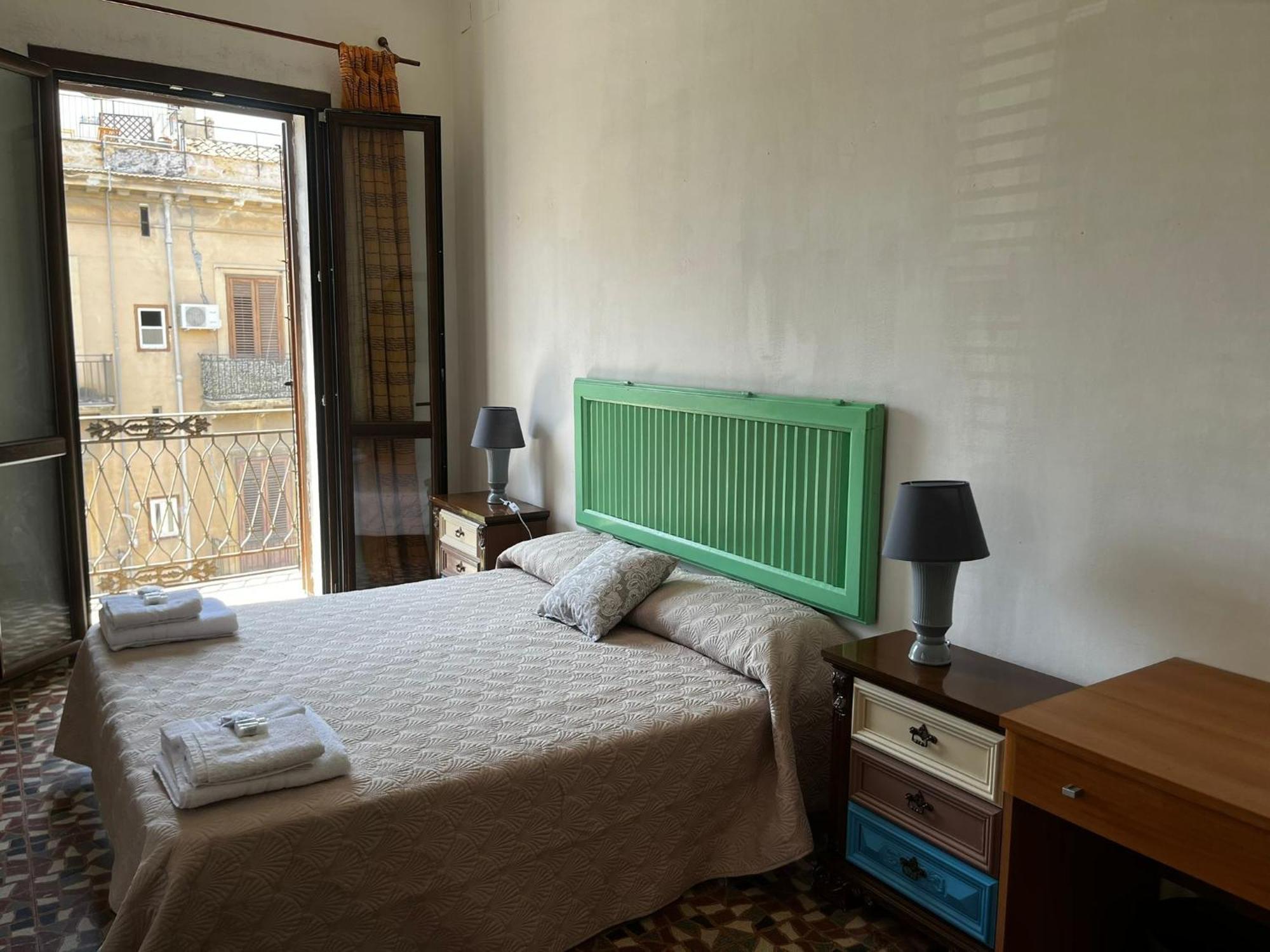 Mille Lire Peppe'S Home Palermo Eksteriør bilde