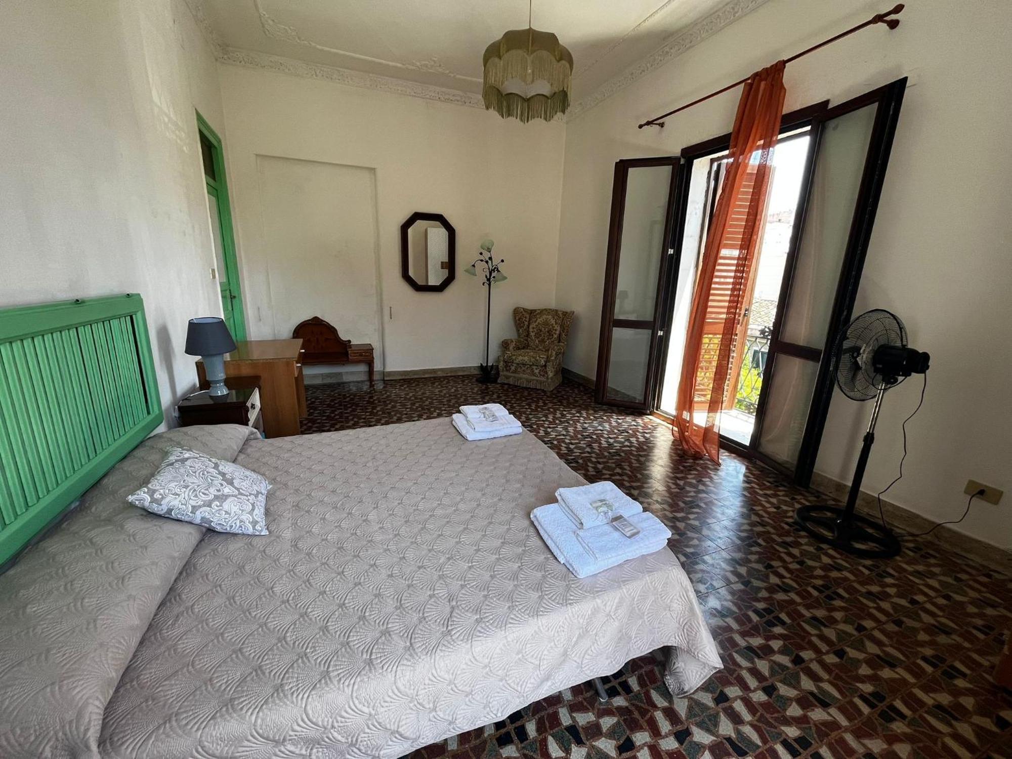 Mille Lire Peppe'S Home Palermo Eksteriør bilde