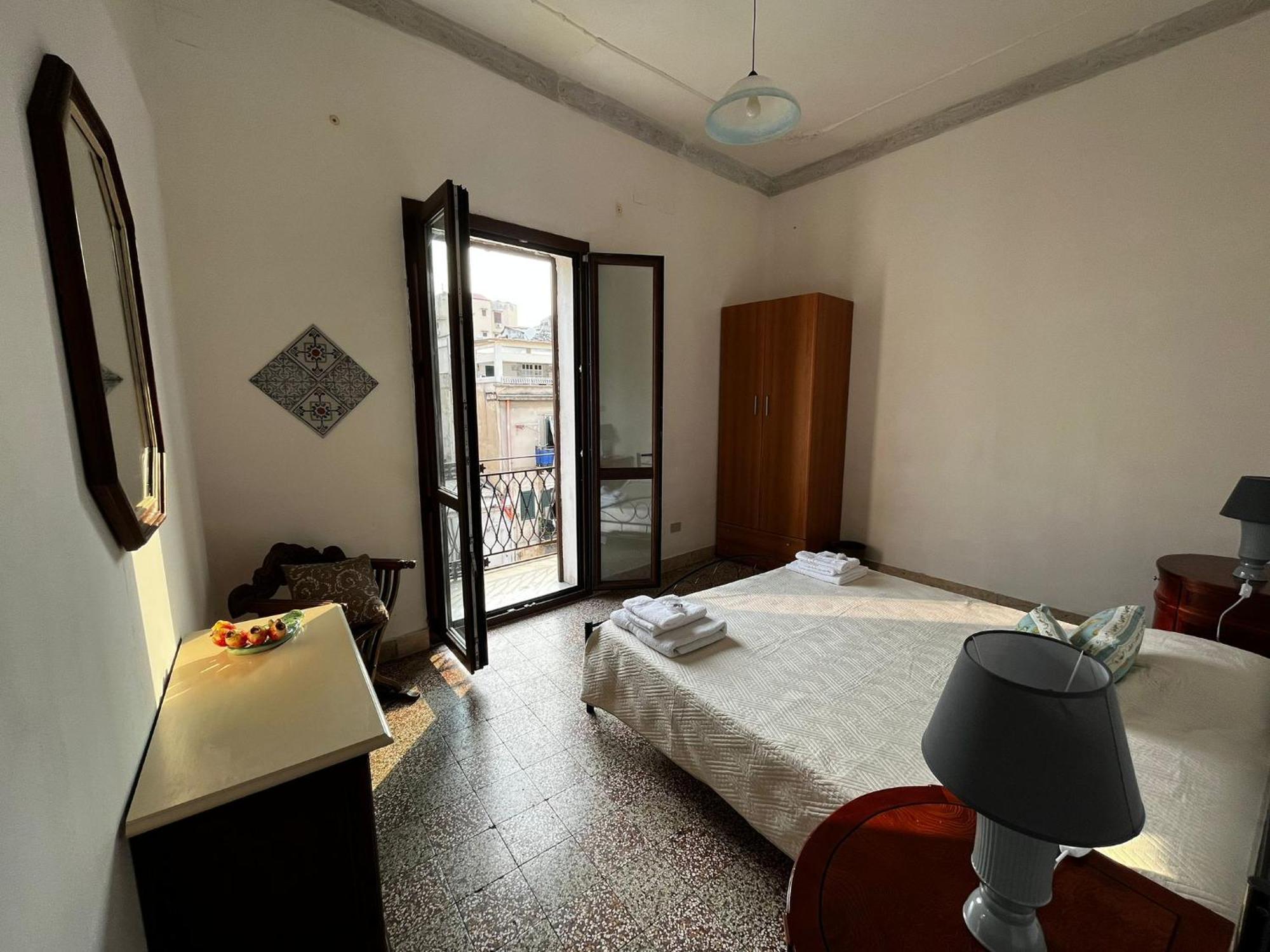 Mille Lire Peppe'S Home Palermo Eksteriør bilde